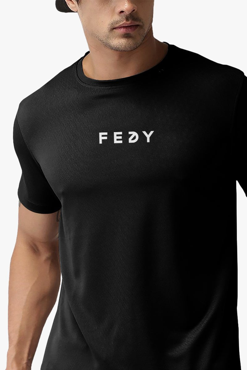fedy minimal tee with model